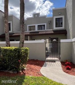 10415 SW 154th Ct APT 2, Miami, FL, 33196
