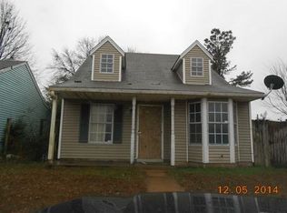 724 Redbud Dr, West Memphis, AR 72301