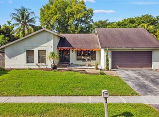 1211 NW 78th Ave, Plantation, FL 33322