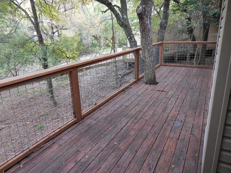 Unit B private deck