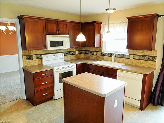 4th image of 4114 Keller Hanna Dr