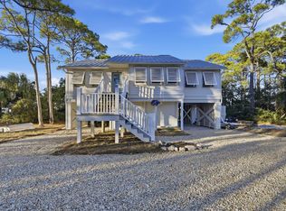 1809 E Gulf Beach Dr, Eastpoint, FL 32328