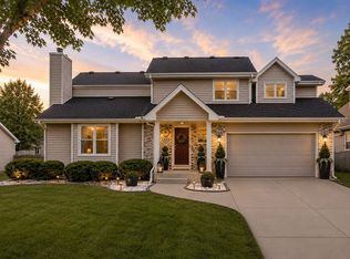 1905 Stone Brooke Rd, Ames, IA 50010