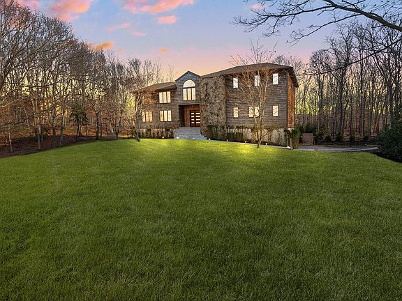 2nd image of 20 Forrest Dr