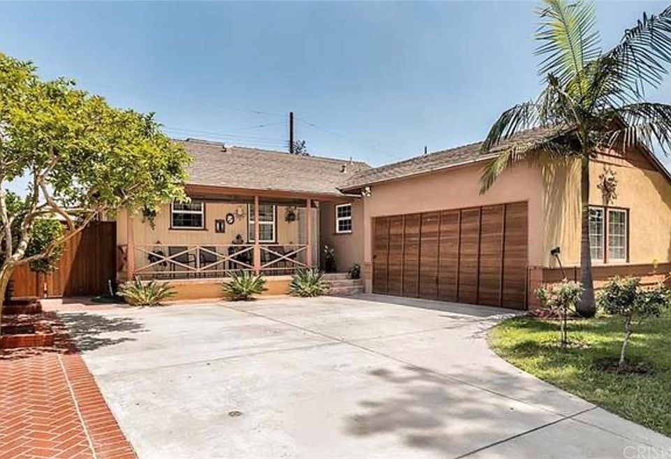 1st image of 8028 Saloma Ave