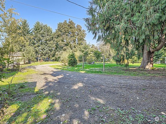 3rd image of 5310 71st Avenue Ct E