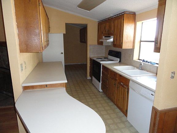 4th image of 10301 S County Road 1138