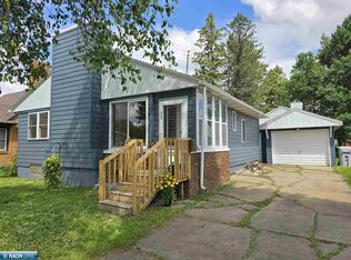 520 6th St SW, Chisholm, MN 55719