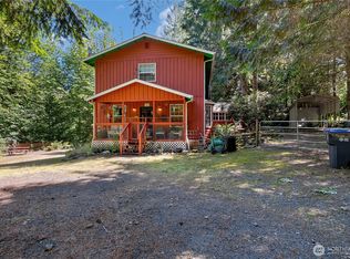 600 N Beacon point Loop N, Lilliwaup, WA 98555
