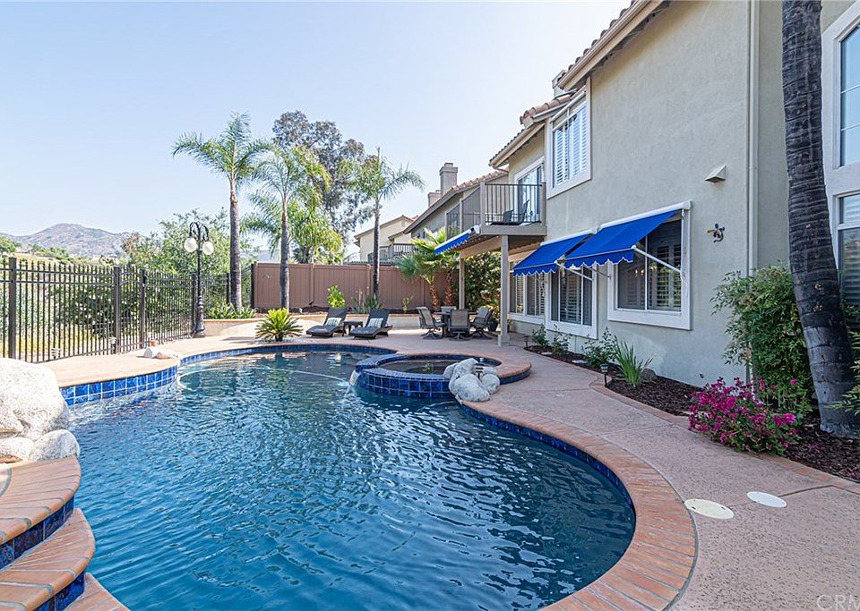 1st image of 39891 Spicewood Ave