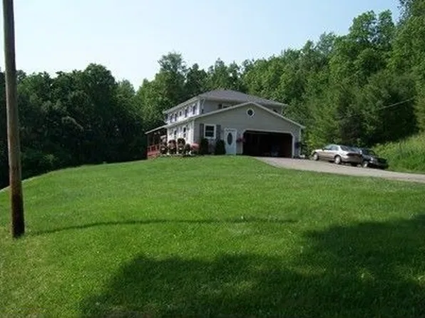 114 Stone Ln, Lawrenceville, PA 16929