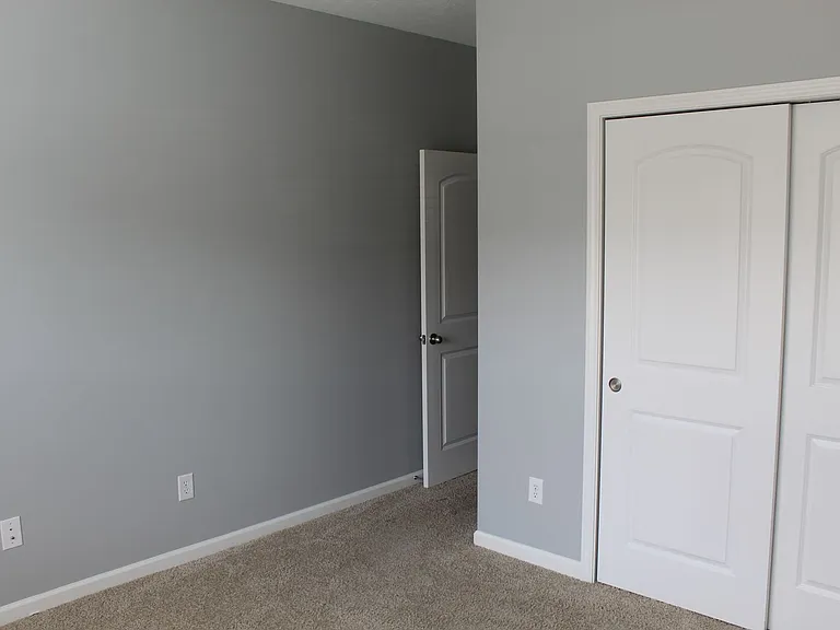 1857 Doncaster Dr — Photo 10