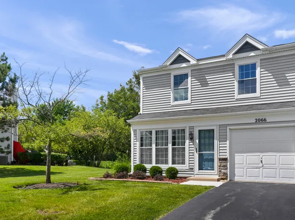 2066 Muirfield Cir, Elgin, IL 60123