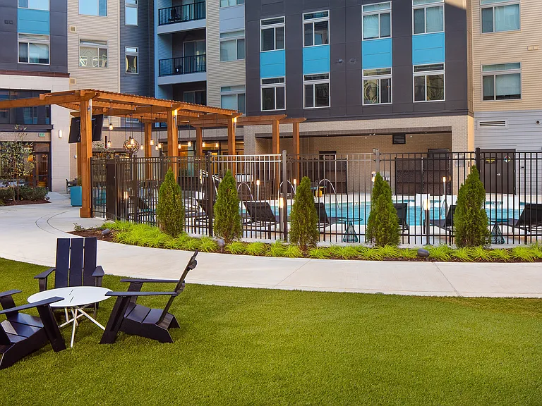 Scout on the Circle Apartments — Photo 36