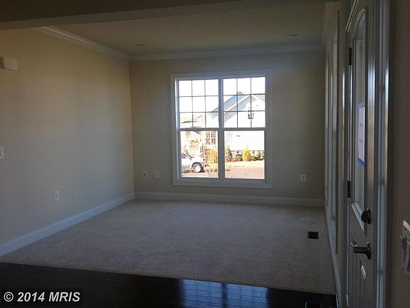 5th image of 11502 Robin Woods Cir