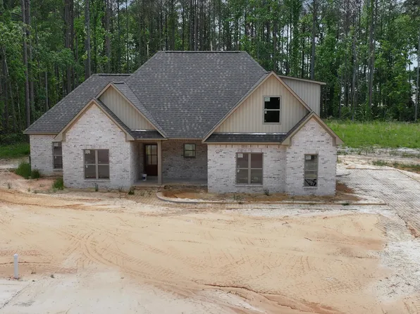 1329 Moss Hill Dr, New Albany, MS 38652