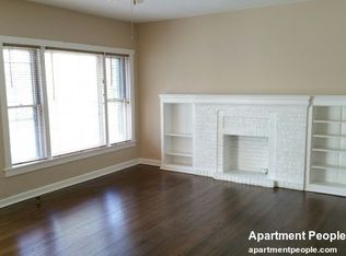 621 Sheridan Rd APT 2, Evanston, IL 60202