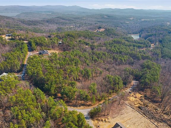 5th image of 28 Tamassee Ridge Way