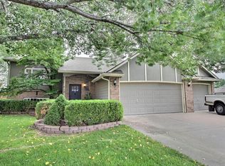 818 Plantation St, Maize, KS 67101