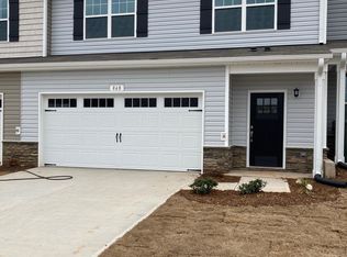 860 Pryor St, Mebane, NC 27302