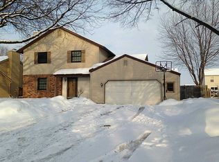 26589 Sheringham Rd, Perrysburg, OH 43551