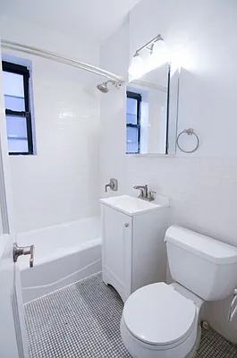 Rented by Living New York | media 7