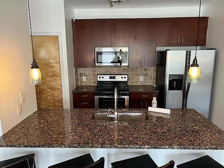 898 Oak St SW #3214 — Photo 11
