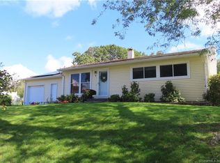 1 Breezy Knls, Mystic, CT 06355