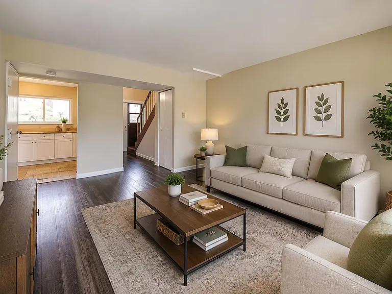 272 Coal St #G3 — Photo 4