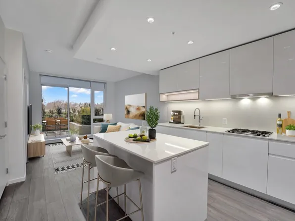 6200 Minoru Blvd #404, Richmond, BC V6Y 1Y2