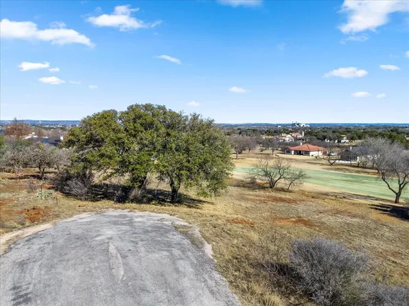 318 Red Wine, Horseshoe Bay, TX 78657