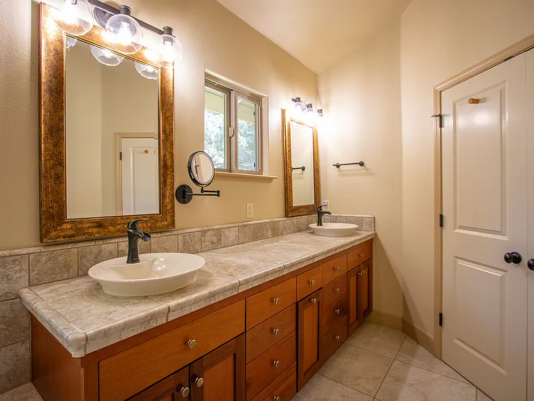120 Misty Ct — Photo 22