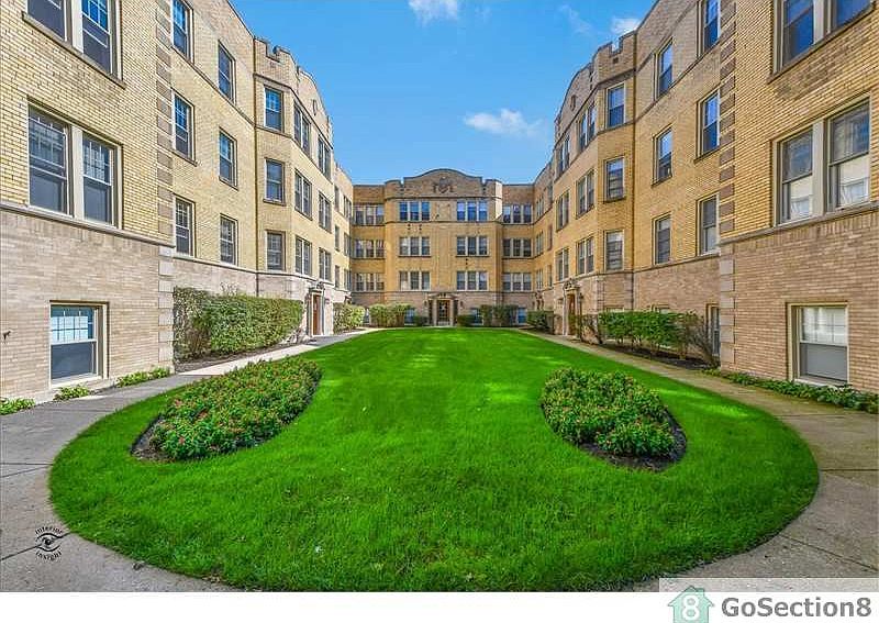 1st image of 6031 N Paulina St APT 1B
