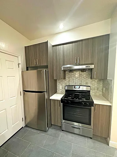 1645 Hyde St #3 Photo 1