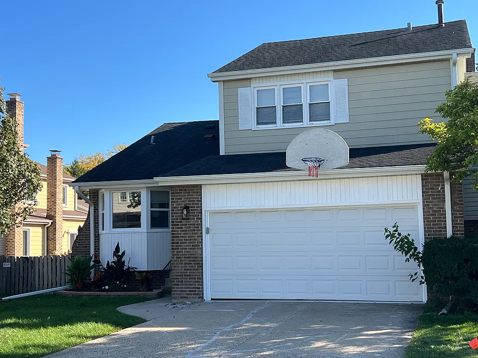 523 Dunsten Cir