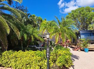 4786 Southern Breeze DR, NAPLES, FL 34114