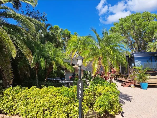 4786 Southern Breeze DR, NAPLES, FL 34114