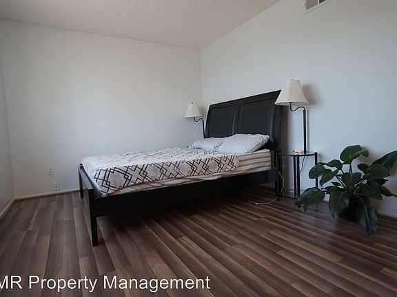 2nd image of 1021 W Sierra Madre Ave APT 3
