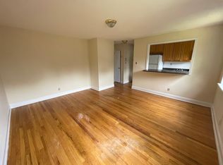 2916 21st Ave APT 2, Astoria, NY 11105
