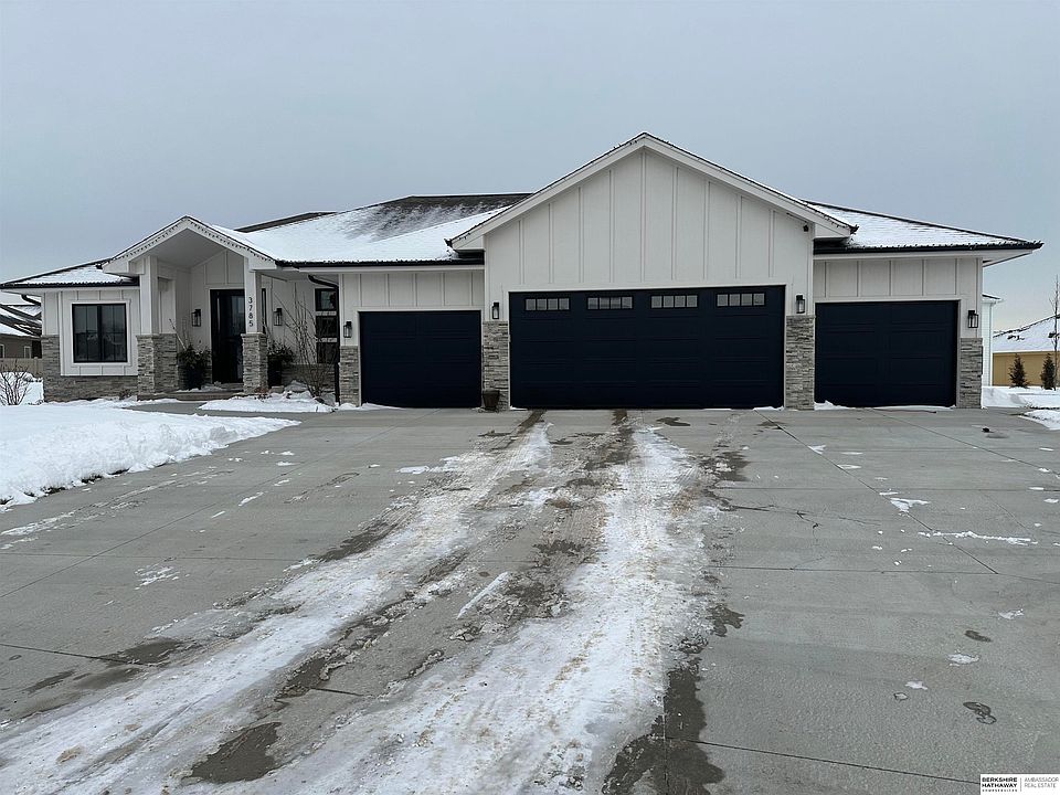 1st image of 3785 N 192nd Ter