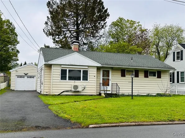 13 Cowance St, Cortland, NY 13045