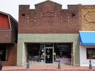 605 Market St, Metropolis, IL 62960