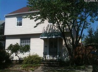 13710 Wainstead Ave, Cleveland, OH