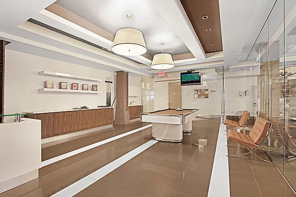 Sold by Compass | media 8