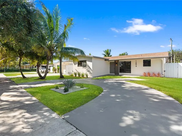 (undisclosed Address), Hollywood, FL 33021