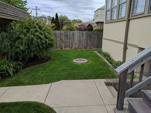 5th image of 1225 Linden Ave