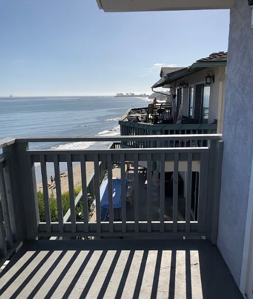 6525 Del Playa — Photo 4