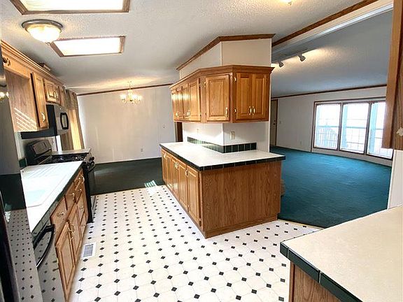 5th image of 23361 Stone Castle Dr