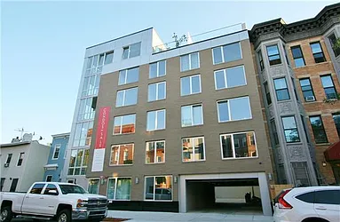 Rented by R New York