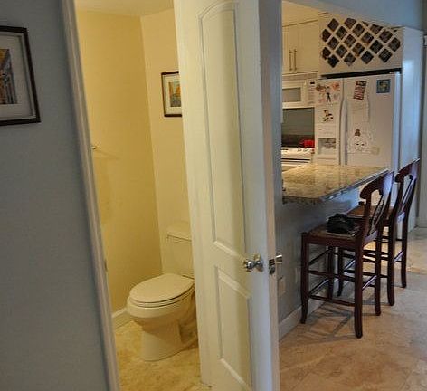 3rd image of 6667 SW 56th St APT 801